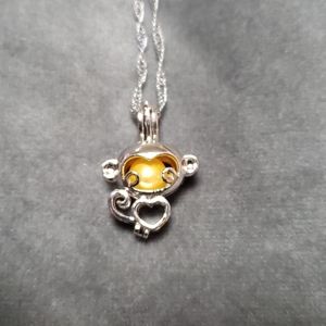 Silver plated pendant